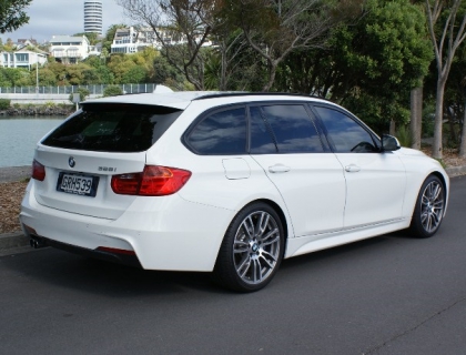 Bmw 328i touring 2013 review #5