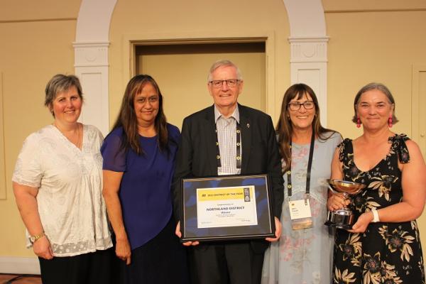 Representatives from AA Northland District Council received the AA District of the Year certificate photo