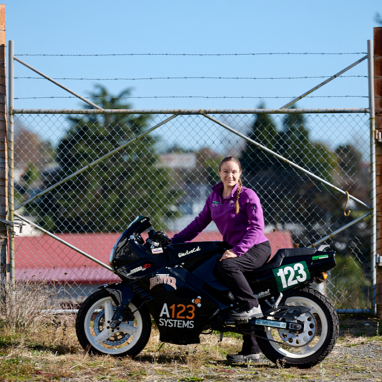 Eva Hankenssen is a mechanical engineer and motorcycle-maker. 