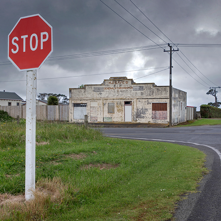 Rural crossroad stop INP 