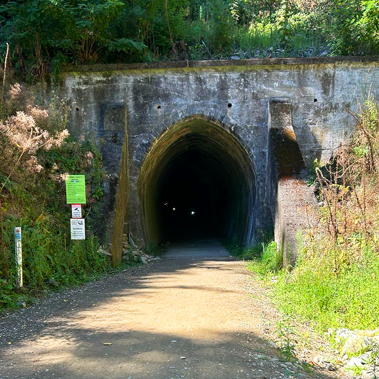 Nelson Cycling Spooner Tunnel INP