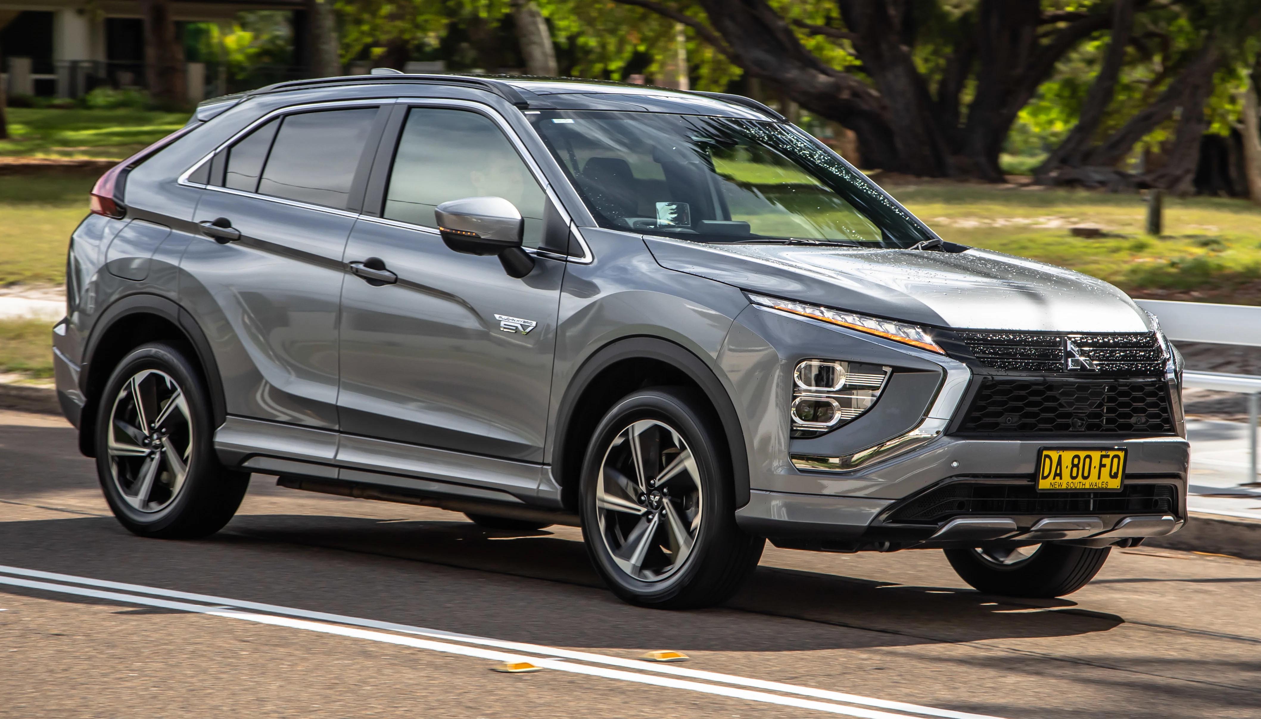 2022 Mitsubishi Eclipse Cross Exceed PHEV Sterling Silver Australia dynamic front 1 SRawlings