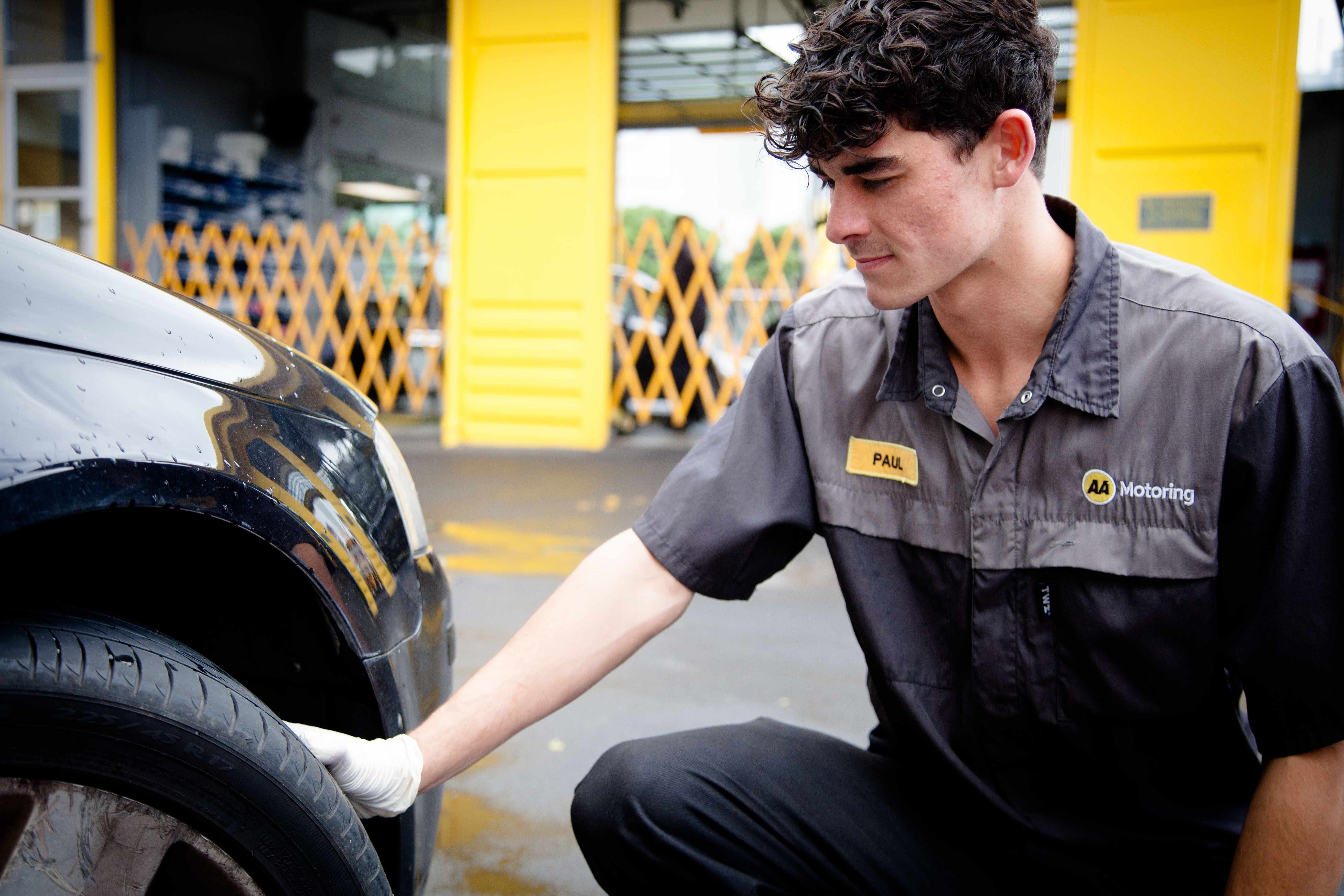 tyre check image