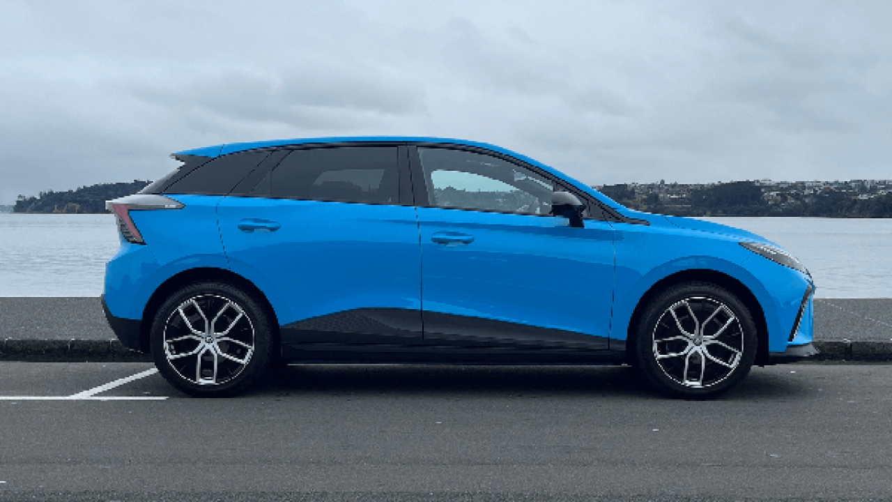 MG4 Essence 64 roadtest review: Wired for success — Motoringnz