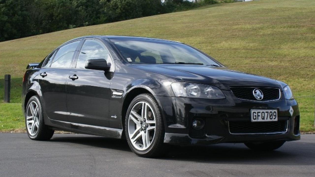 Holden Commodore LPG 2012 | AA New Zealand