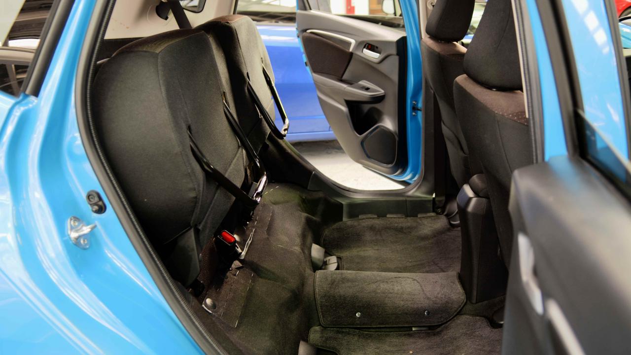 Honda stream clearance isofix