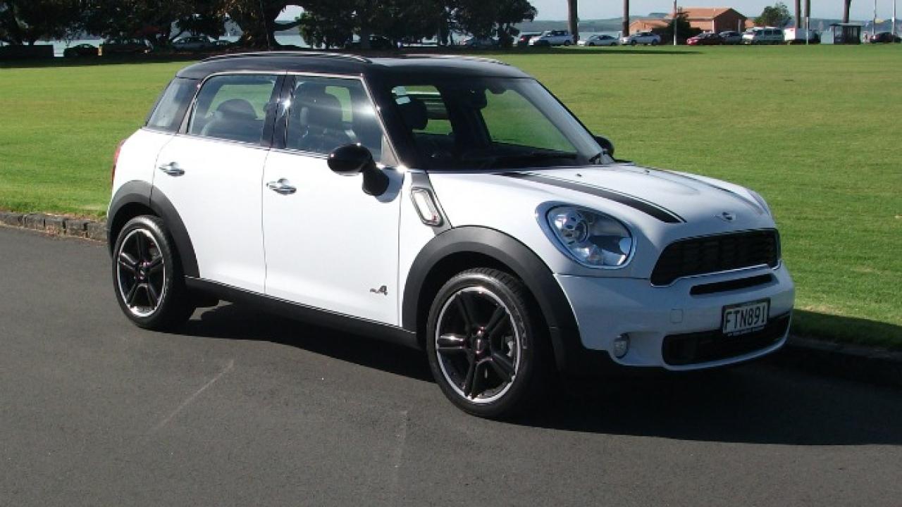 MINI Countryman 2011 Car Review | AA New Zealand