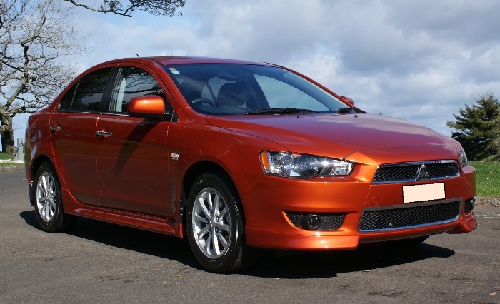 Mitsubishi lancer 2012 года