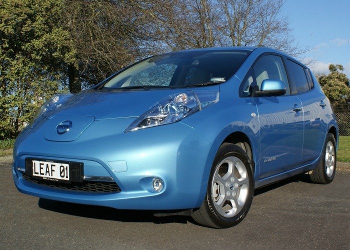 Nissan Leaf 2011 1