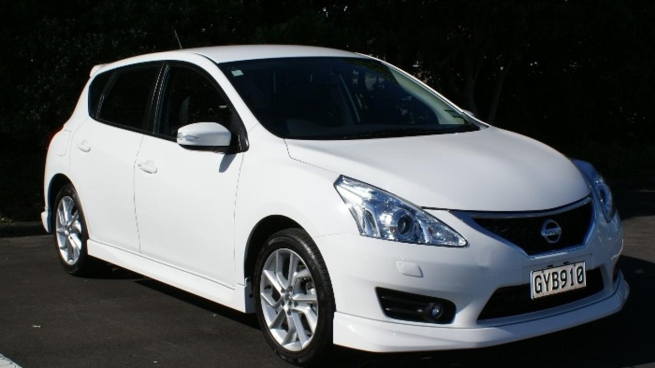 Nissan Pulsar hatchback 2013 car review | AA New Zealand