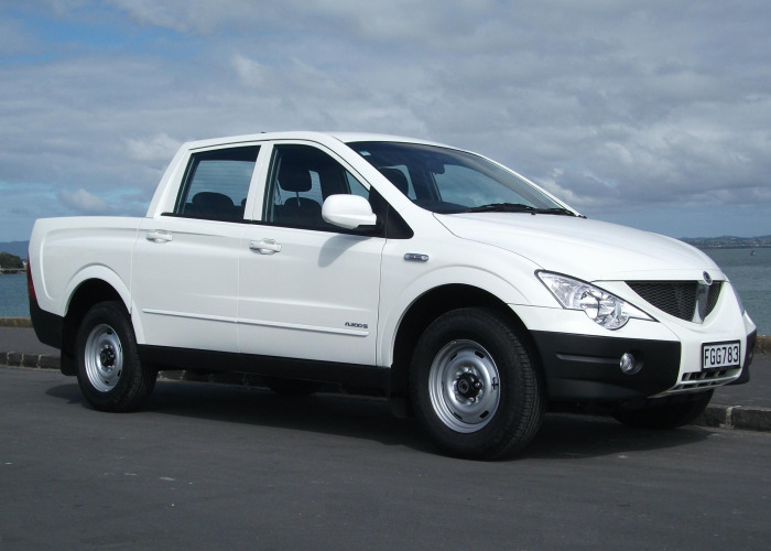 Ssangyong actyon 2010 2013