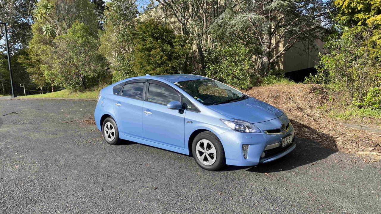 Used Car Review Toyota Prius PHEV 2012 AA New Zealand