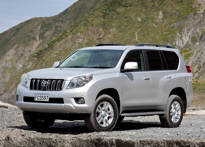 Toyota Land Cruiser Prado 2009 Car Review | AA New Zealand