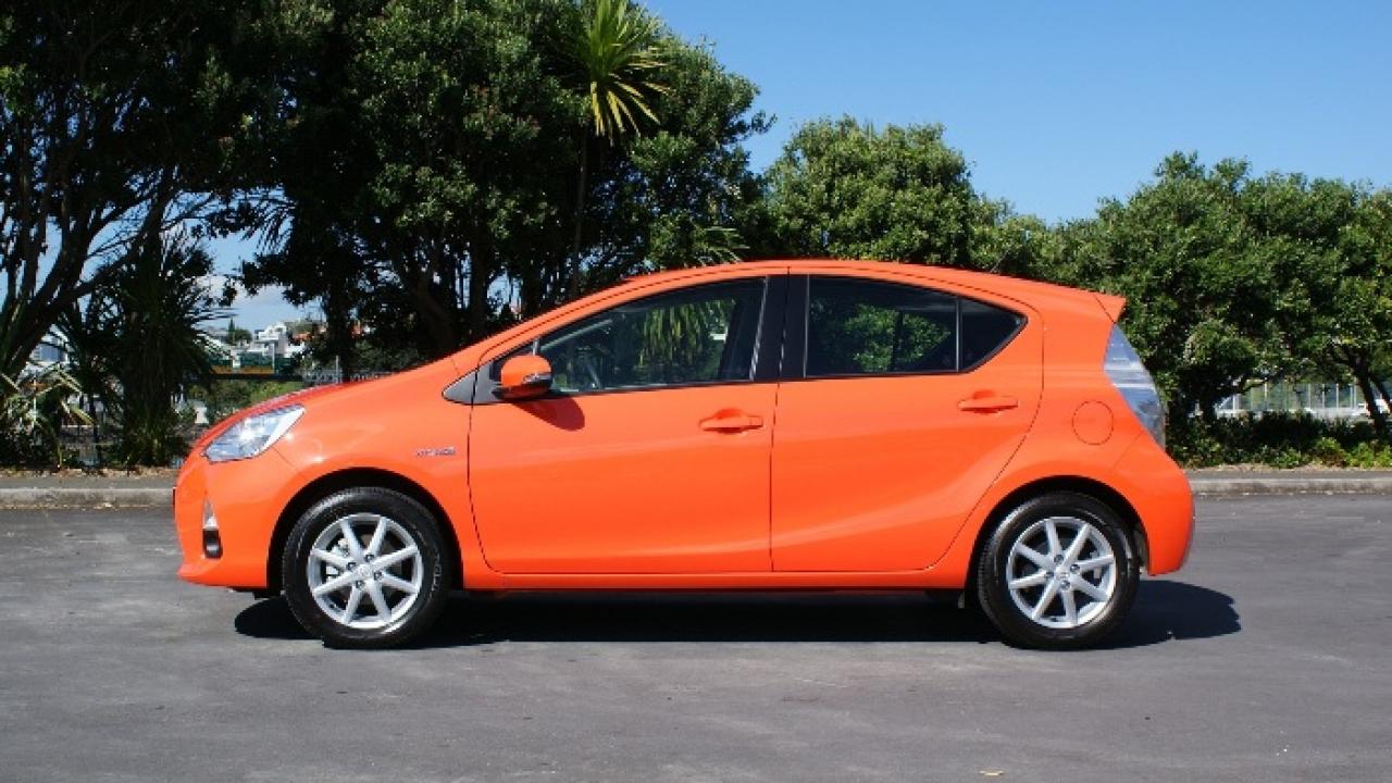 Toyota Prius C 2012 car review | AA New Zealand